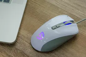 不止是酷炫，游戏超神必配装备盘点图片