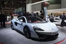 竟不足三百万的最新款迈凯伦570GT，这里有你需要知道的事！图片