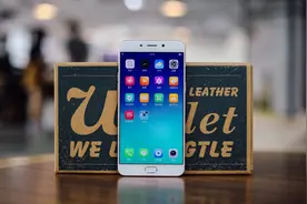 大屏只能耗电？ 6寸+4120超大容量配合闪冲续航简直神了！图片