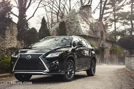 运动与节油并存 试驾雷克萨斯RX450h F Sport图片