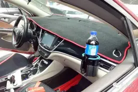 出风口饮料杯架，很多人没买对图片