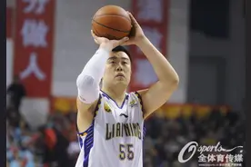 韩德君要离开辽宁被父亲一顿臭骂 他要学辽足的肇俊哲！图片