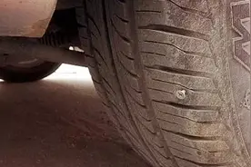 「车言车语」在这几种情况下，被扎的轮胎千万不能补，只能更换！图片