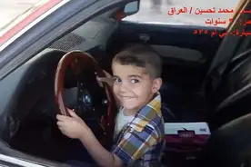 吊炸天！伊拉克3岁小孩驾宝马玩漂移图片