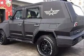 国产车再让合资流口水，北汽造出BJ80防弹车，什么霸道路虎全靠边视频封面