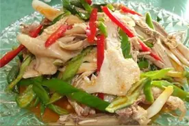 5月15日起哈尔滨人坐火车去乌鲁木齐吃椒麻鸡图片