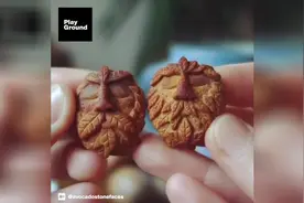 精美的牛油果核 将雕刻的技艺完美展现视频封面