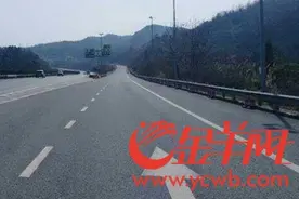 京珠北高速双向恢复通行 未“雪”绸缪备战返乡大潮图片