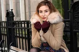 英流浪汉赠3英镑助女生搭车 女生筹款1.25万报恩图片