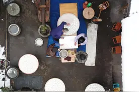 打麻糍 迎新春图片