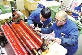 探访火车票印刷单位：不许一张废票外流 责任和运钞相近图片