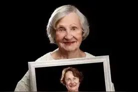 这才是今年拍全家福的最高境界！过年偷偷学两招图片