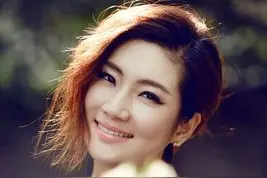 张承中"假爱"Selina9年，新女友尹馨自曝患癌，旧事是否会重演？图片