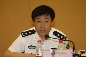 河南省公安厅交警总队总队长张益民接受组织调查图片