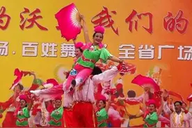 淮南的广场舞大叔大妈这回是真火了图片