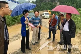 瞿赫之调研银北高速建始段征迁协调及施工情况图片