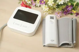 医疗穿戴哪家强 小米VS泰控动态血压仪图片