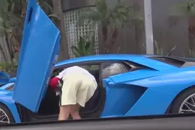 实拍贾斯汀比伯的全新兰博基尼S视频封面