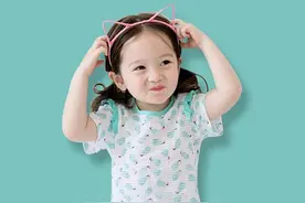 能让宝宝舒舒服服地度过整个夏天的睡衣家居服图片