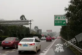 沪蓉高速垫江段缓堵20公里 避堵建议这样走图片