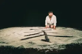 新西兰华裔女孩用戏剧演绎“寻根之旅”图片