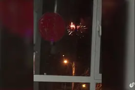 挑战“最严禁鞭令”济南一小区居民燃烟花被罚500元图片