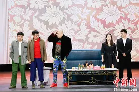 《欢乐喜剧人》方清平补位 “外卖小哥”贾冰的大情怀图片