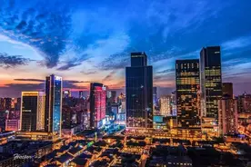 吐血整理！金牛最全免费停车指南，收住不花冤枉钱！图片