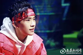 易烊千玺新节目秀舞技 谦逊善良引好评不断图片