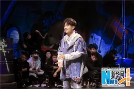 导演谈易烊千玺：他展现了00后的真诚直率和爱心图片