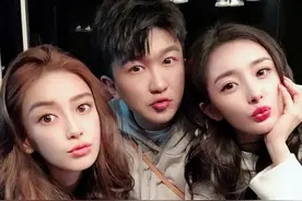 杨幂零点为baby送生日祝福：福如东海，寿比南山！图片