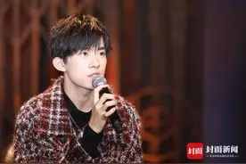 顺利结束中戏复试 易烊千玺继续街舞图片