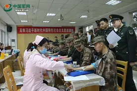 啥叫军民鱼水情？他们用自己的鲜血回答你图片