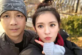 张予曦晒父母合照颜值逆天，盘点明星的高颜值父母图片