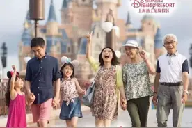 迪士尼客流回落，“女神节”所有游客半价图片