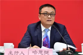 3月6日贵州省举行2018年全国两会贵州代表团集中采访活动第一场新闻发布会图片