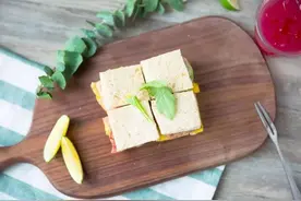 这罐午餐肉，足足流行了80年图片