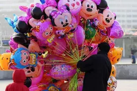 你知道吗 带了这些日常物品就不能乘坐公交车啦图片