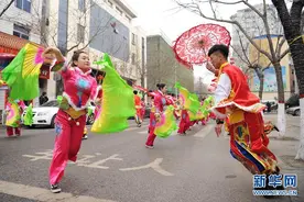 陕西延安：民俗汇演贺新春图片