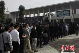 四川大学华西医院前院长石应康遗体告别仪式在成都举行图片