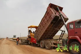 天景公路建设如火如荼图片