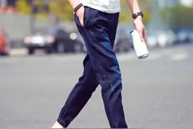 夏日男神穿搭，牛仔裤来帮忙图片