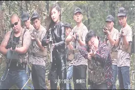 恐怖分子在中国边境挑衅，中国特种兵一出手，恐怖分子当场吓懵圈视频封面