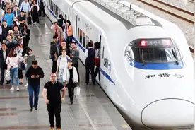 为什么火车、高铁不能提前到站？看完长见识！视频封面