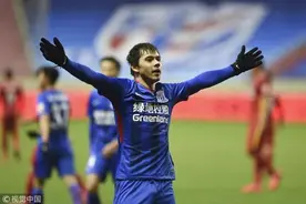 差点牛X！罗梅罗首秀就进球！申花平亚泰图片