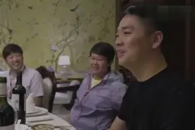 女员工告诉刘强东怀孕了！接下来刘强东说的话感动全场！视频封面