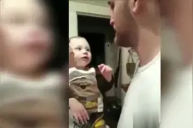 超级爱吃醋的宝宝 看到爸爸妈妈抱别的人就会哭视频封面