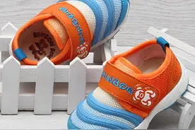 宝妈们一定要知道的，宝宝穿鞋原来有这些讲究图片