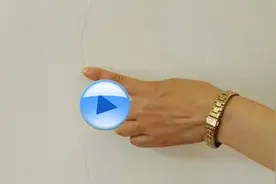 只有负一层的楼怎么多了个“负二层”？ 承重柱“被瘦身”竟为方便停车图片