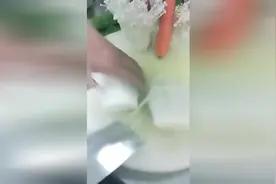 简单又节约的金针菇切法